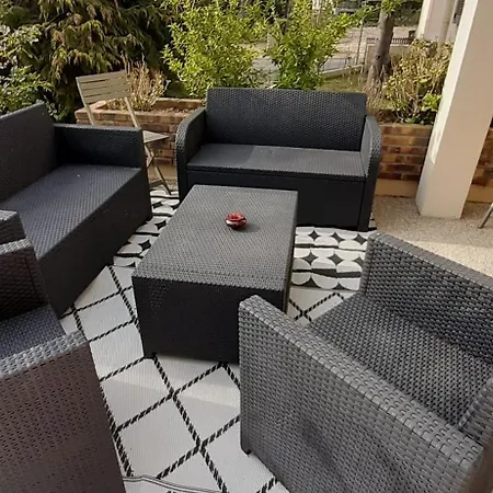 Comme Chez Vous Oda ve Kahvaltı Briis-sous-Forges